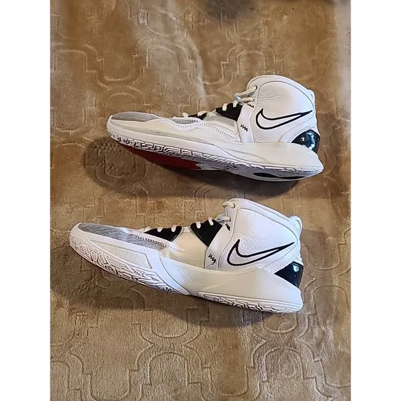 Nike Kyrie Infinity Men's 10.5 Black White And Red