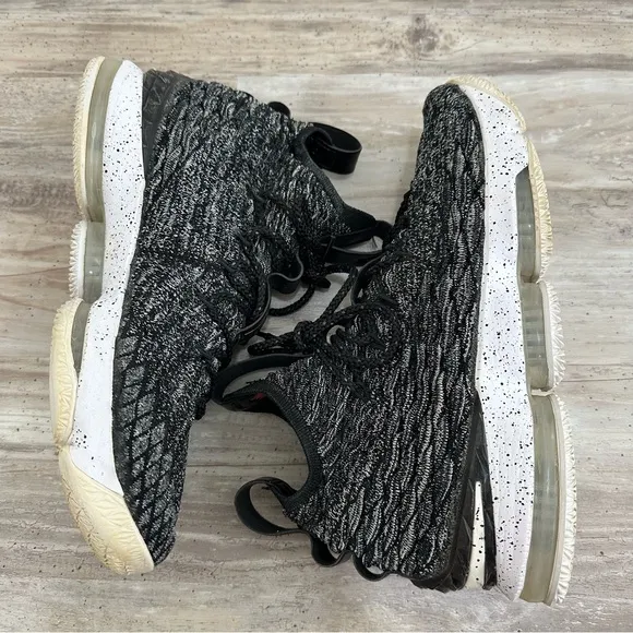 Nike LeBron 15 Black‎ and White Sneakers