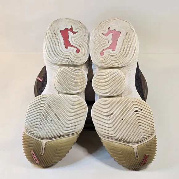 Nike LeBron 16 Low Soundtrack Mens Size 8.5 Basketball Shoes Sneakers CI2668-001