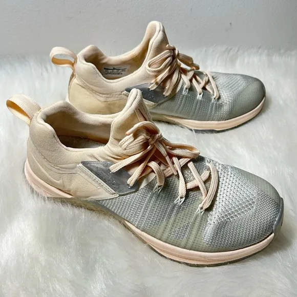 Nike Metcon Flyknit 3 Metallic Sneakers Size 8.5