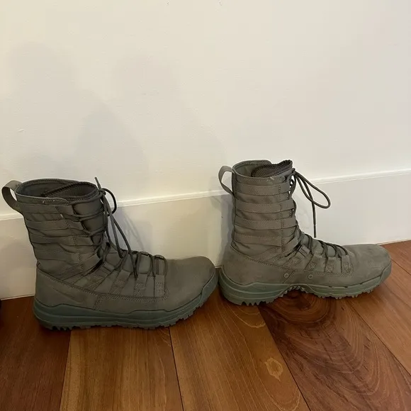 Nike SFB tactical boots mens