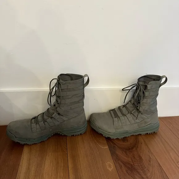 Nike SFB tactical boots mens