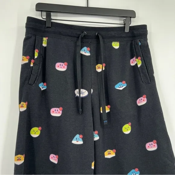 NIKE Sportswear AOP Moji Alumni Shorts  Black Emoji Air Max Loose Fit Men's