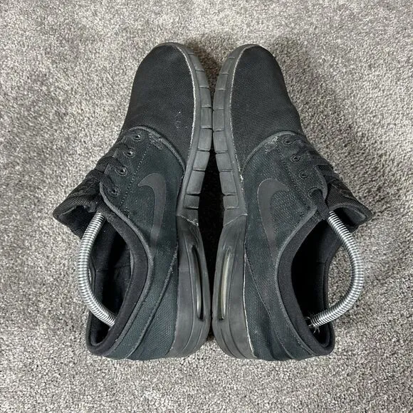 Nike Stefan Janoski Max Triple Black Athletic Skate Shoes 631303-007 Mens Sz 9.5