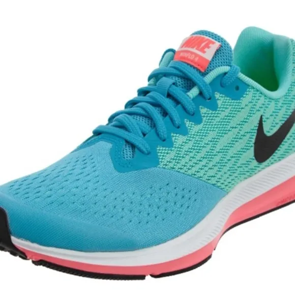 Nike Winflo 4