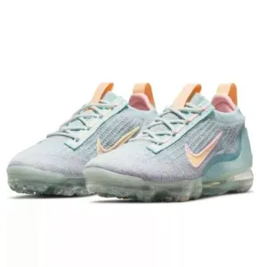 Nike Women’s Air Vapormax 2021 FlyKnit Light Dew / Melon Tint 7.5