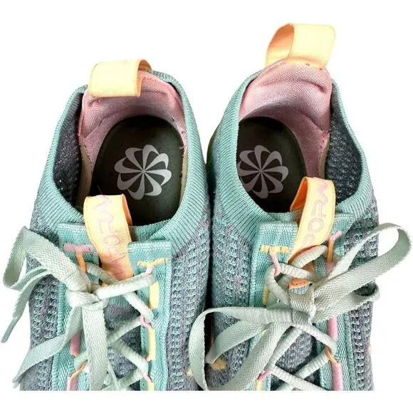 Nike Women’s Air Vapormax 2021 FlyKnit Light Dew / Melon Tint 7.5