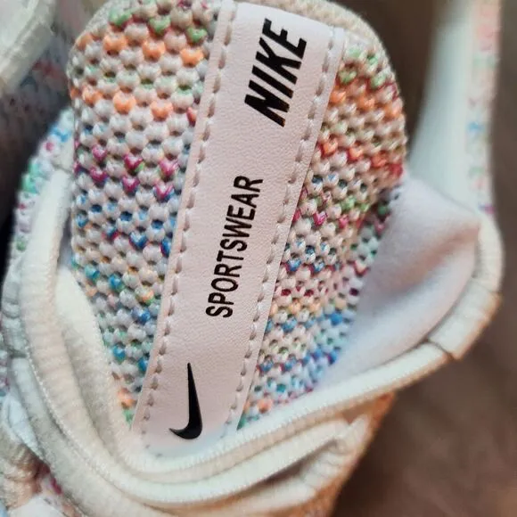 Nike Youth White Multicolor Knit Lace Up Running Sneakers Size 5.5Y  Womens 7.5