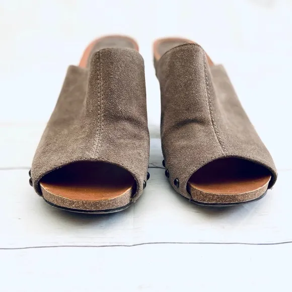 Nine West Vintage America Collection  Clogs Size 8