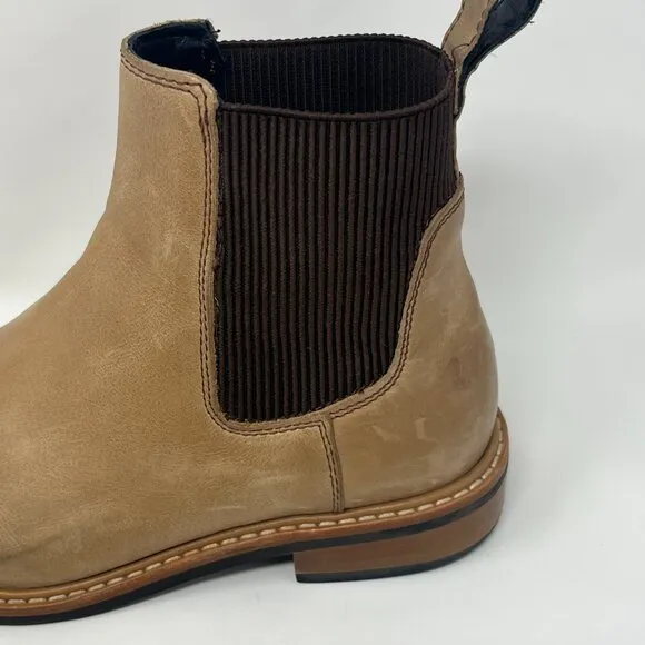 Nisolo Carmen Chelsea Boots 7.5 almond taupe neutral leather