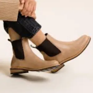 Nisolo Carmen Chelsea Boots Size 6.5