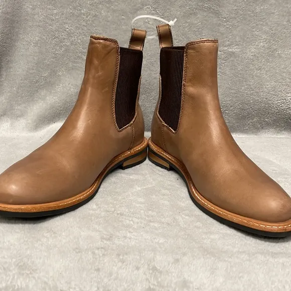 Nisolo Carmen Chelsea Boots Size 6