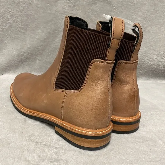 Nisolo Carmen Chelsea Boots Size 6
