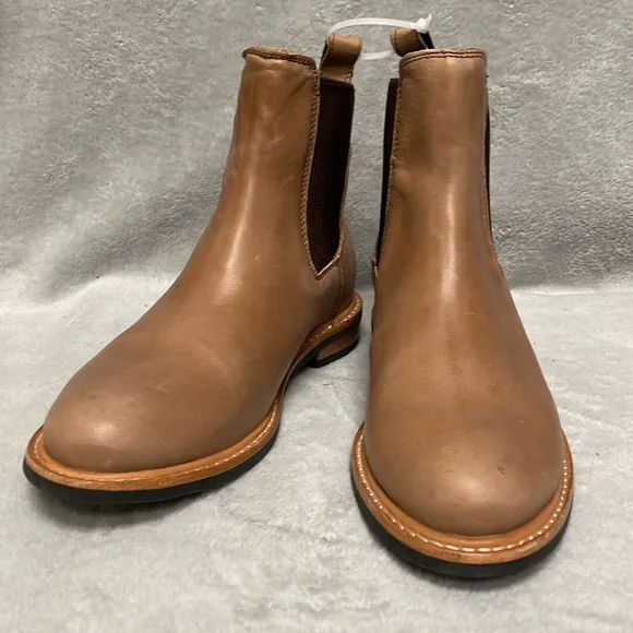 Nisolo Carmen Chelsea Boots Size 6