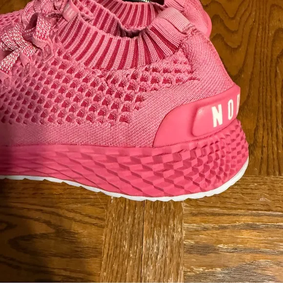 No Bull Knit Runner Pink Sneakers Women's 12 or Men's 10.5 Lightweight Athletic