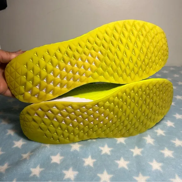 NoBull neon lime knit runners 12.5