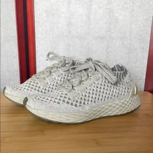 NOBULL Women’s Aspire Silver &amp; Greg Knit Running Sneakers (Size: 5.5)