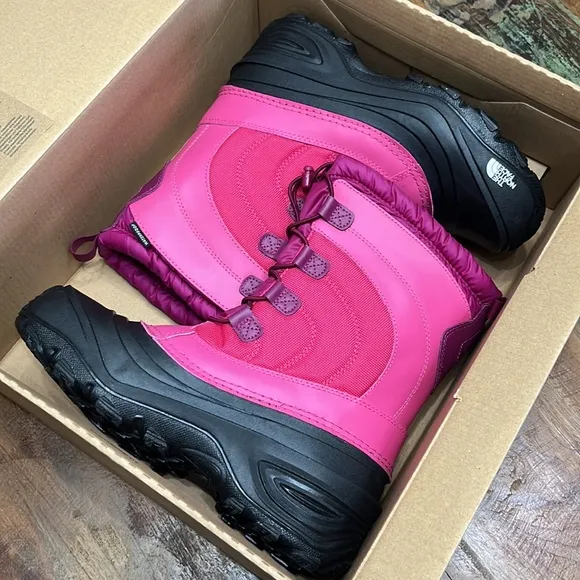 North Face Youth Snow Boots-NIB