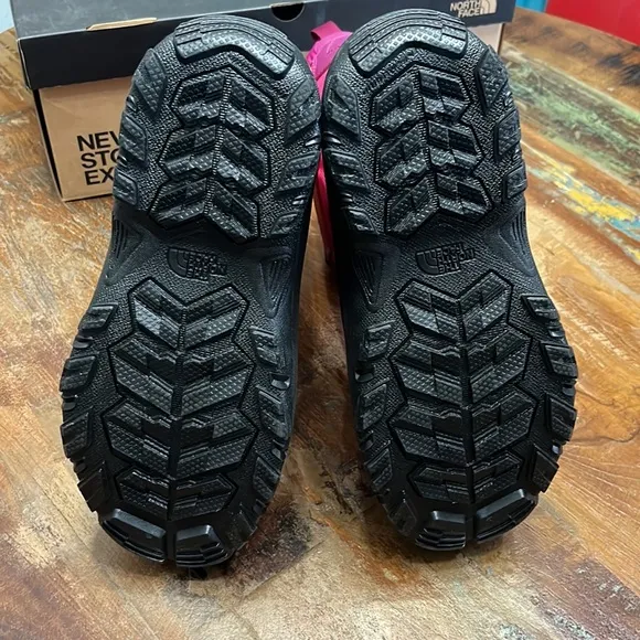 North Face Youth Snow Boots-NIB