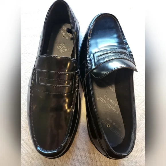 Nunn Bush Black Leather Slip-On Loafers with Glossy Finish