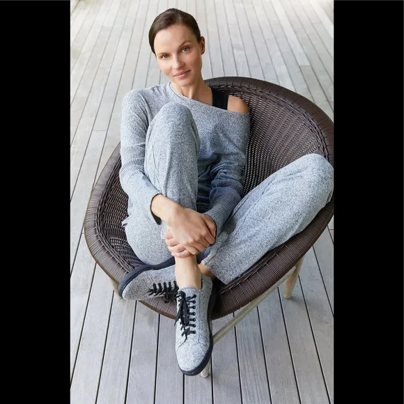 NWB NATORI Ulla Brushed Knit Sneakers 6