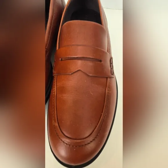 NWOB ! Ecco Brown Leather Penny  Loafers