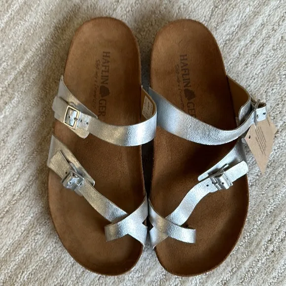 NWOB Haflinger Hedda Sandal Slide Toe Loop Metallic Silver Size Euro 38