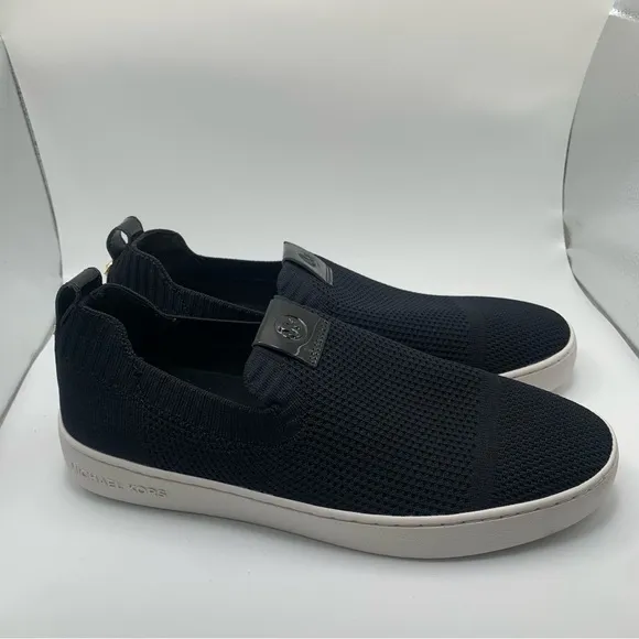 NWOB Michael Kors Juno Knit Slip-On Women's Sneakers size 9.5 black slip on 2249