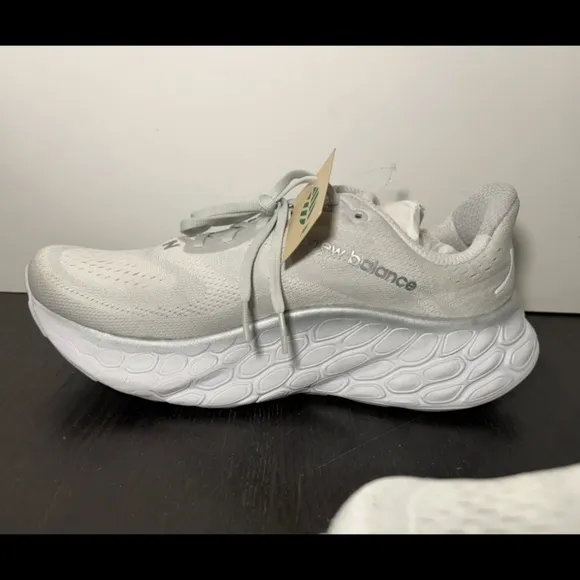 NWOB New Balance Fresh Foam X Kaiha Road Running Shoes Sneakers Womans 10.5 Wide