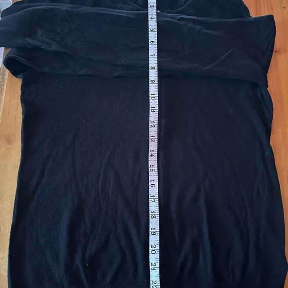 🖤NWOT Black lightweight Marino Wool Blend Express Zip Cardigan, Size Large