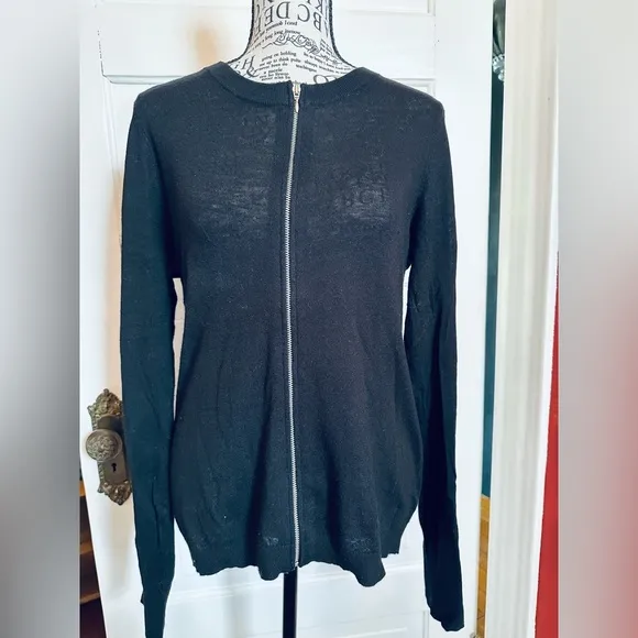 🖤NWOT Black lightweight Marino Wool Blend Express Zip Cardigan, Size Large
