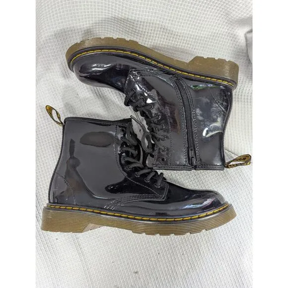 NWOT! DOC MARTENS! BLACK PATENT LEATHER RUBBER SOLE SIDE ZIP BOOTS! SZ W-5, M-4