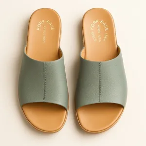 NWOT Kork Ease Tutsi sandals slides sz 7