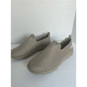 NWOT Skechers Beige Go Walk Max Fit Modulating Men's Slip On Shoes 11.5 Wide Fit