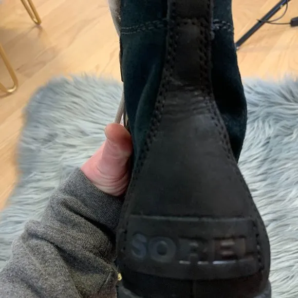NWOT SOREL Explorer Joan Boot, Black Size 5 - Warm &amp; Cozy!‎