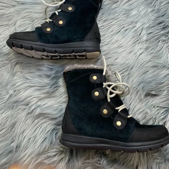 NWOT SOREL Explorer Joan Boot, Black Size 5 - Warm &amp; Cozy!‎