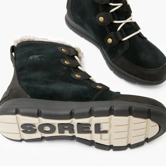 NWOT SOREL Explorer Joan Boot, Black Size 5 - Warm &amp; Cozy!‎