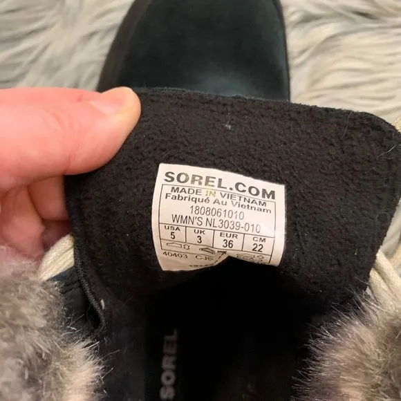 NWOT SOREL Explorer Joan Boot, Black Size 5 - Warm &amp; Cozy!‎
