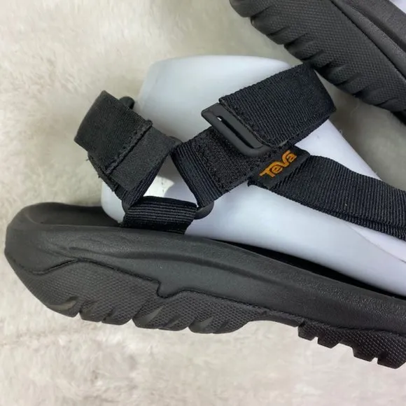 NWOT Teva Men's Hurricane XLT 2 Sandals, size 11