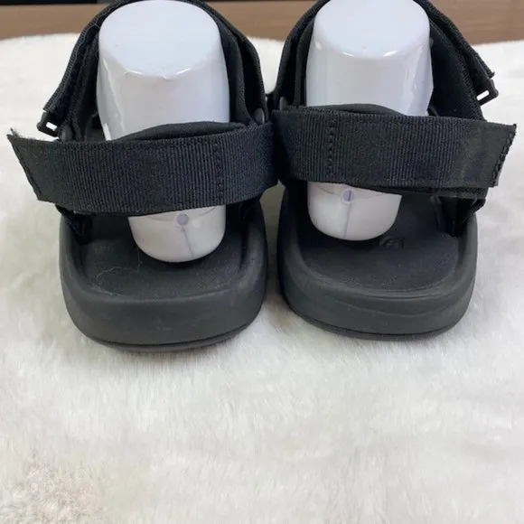 NWOT Teva Men's Hurricane XLT 2 Sandals, size 11