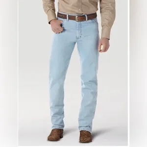 NWOT Wrangler Jeans For Men Size 38W