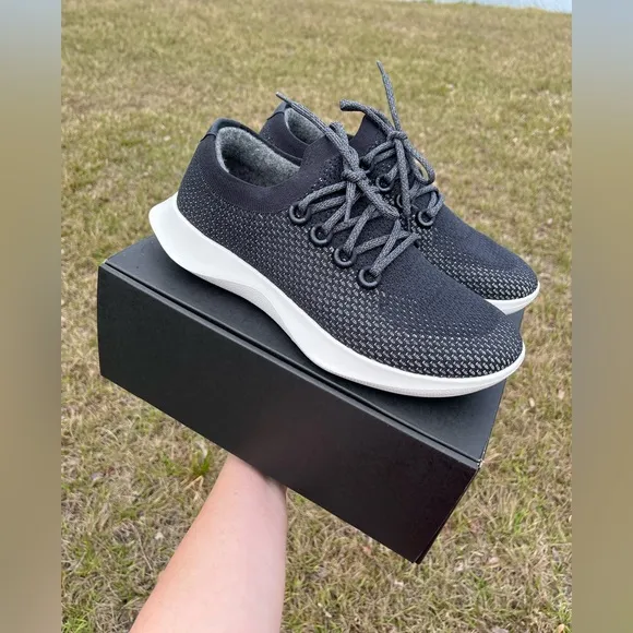 NWT Allbirds Tree Dasher Thunder Mens Sneakers Size 11.5 in Black and White