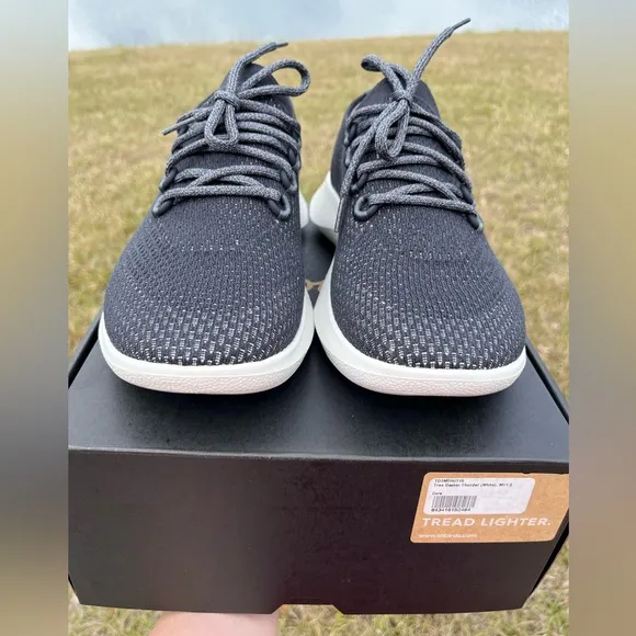 NWT Allbirds Tree Dasher Thunder Mens Sneakers Size 11.5 in Black and White