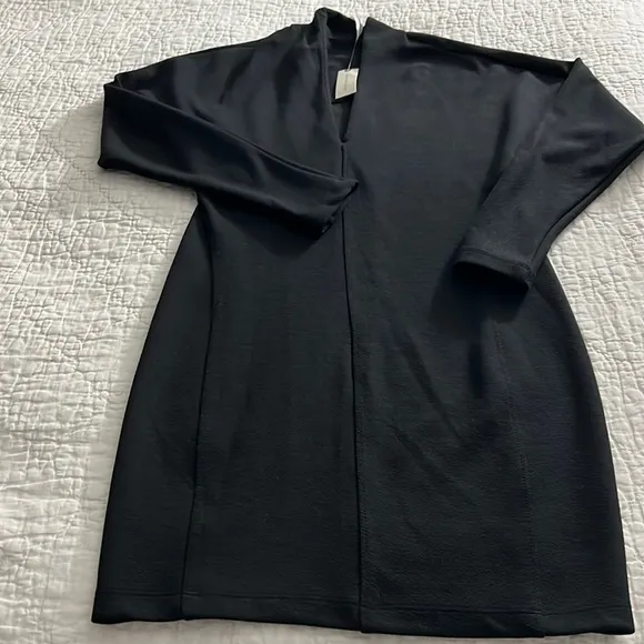 NWT Anthropologie Daily Practice V- Neck Long-Sleeve Knit Dress