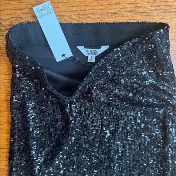NWT BB Dakota by Steve Madden Starry Night Skirt Size S