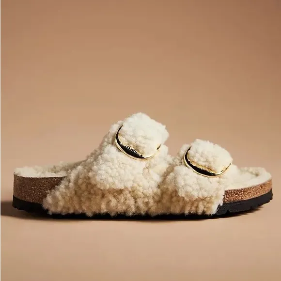 NWT BIRKENSTOCKS BIG BUCKLE Teddy Faux Fur Sandals!