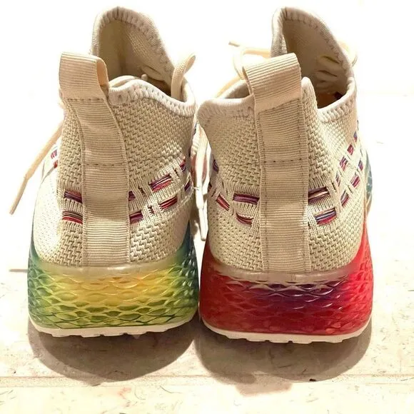 NWT Box Wanted 7 Ivory Rainbow Platform Soles Light-way Stretch Streak Sneakers