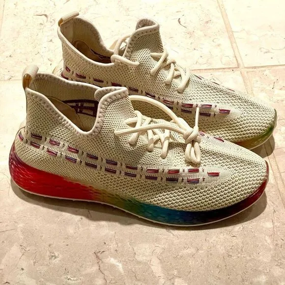 NWT Box Wanted 7 Ivory Rainbow Platform Soles Light-way Stretch Streak Sneakers