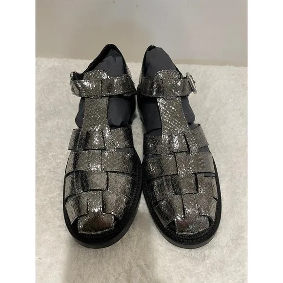 NWT Freda Salvador Dahlia Fisherman Loafer Anthracite Embossed Snake Women's 8M