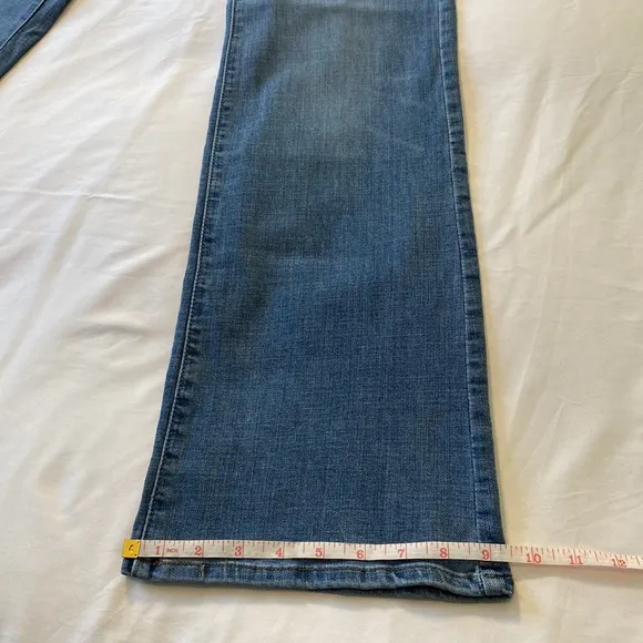 NWT Levi’s Classic Bootcut Jeans